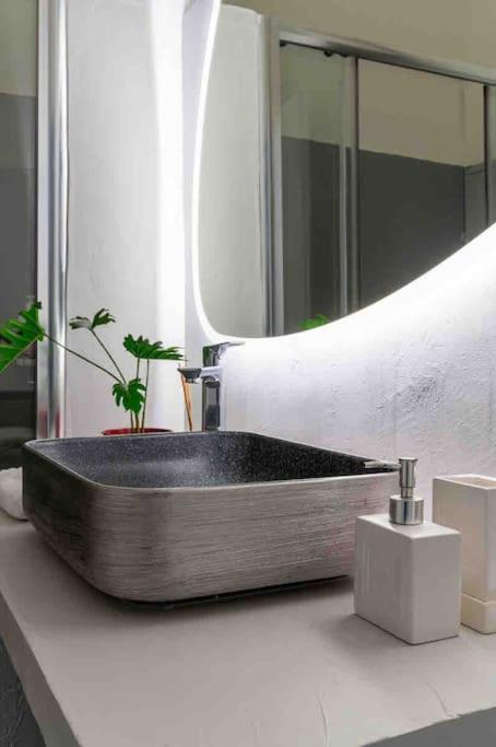 2Bdr Boutique Full Apt In Plaka Ateny Zewnętrze zdjęcie